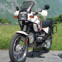 0000-00-00_Motorrad-02000